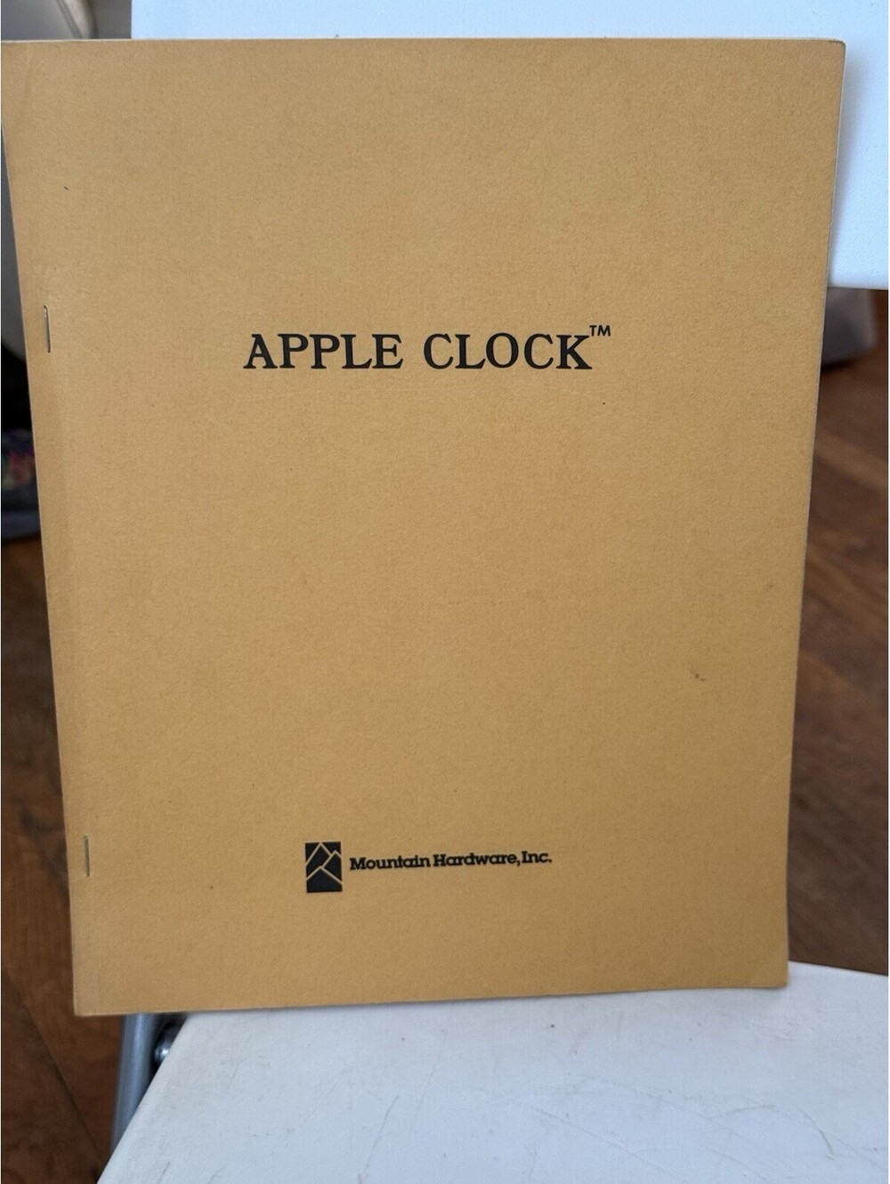 Mountain Hardware Apple Clock Manual